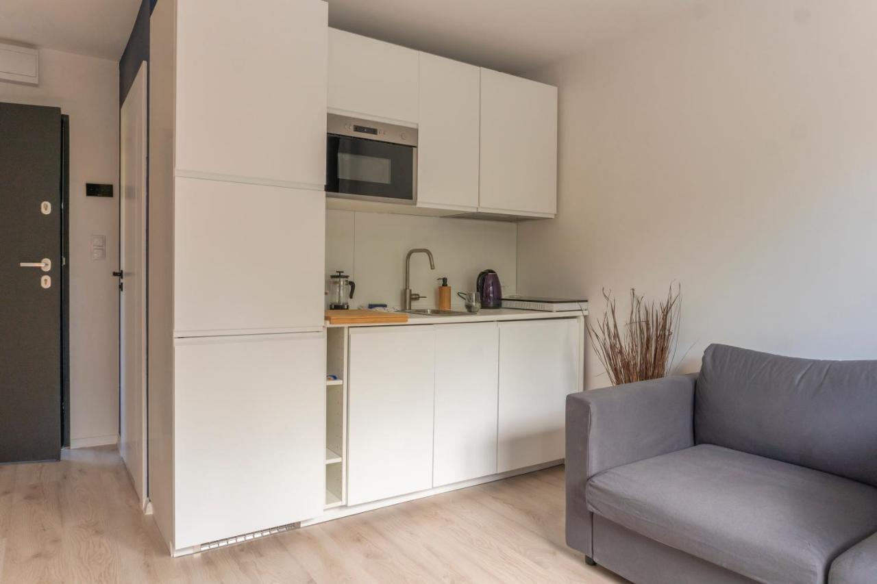 Batorego 18: White Oasis Near Metro And National Park * Warsaw